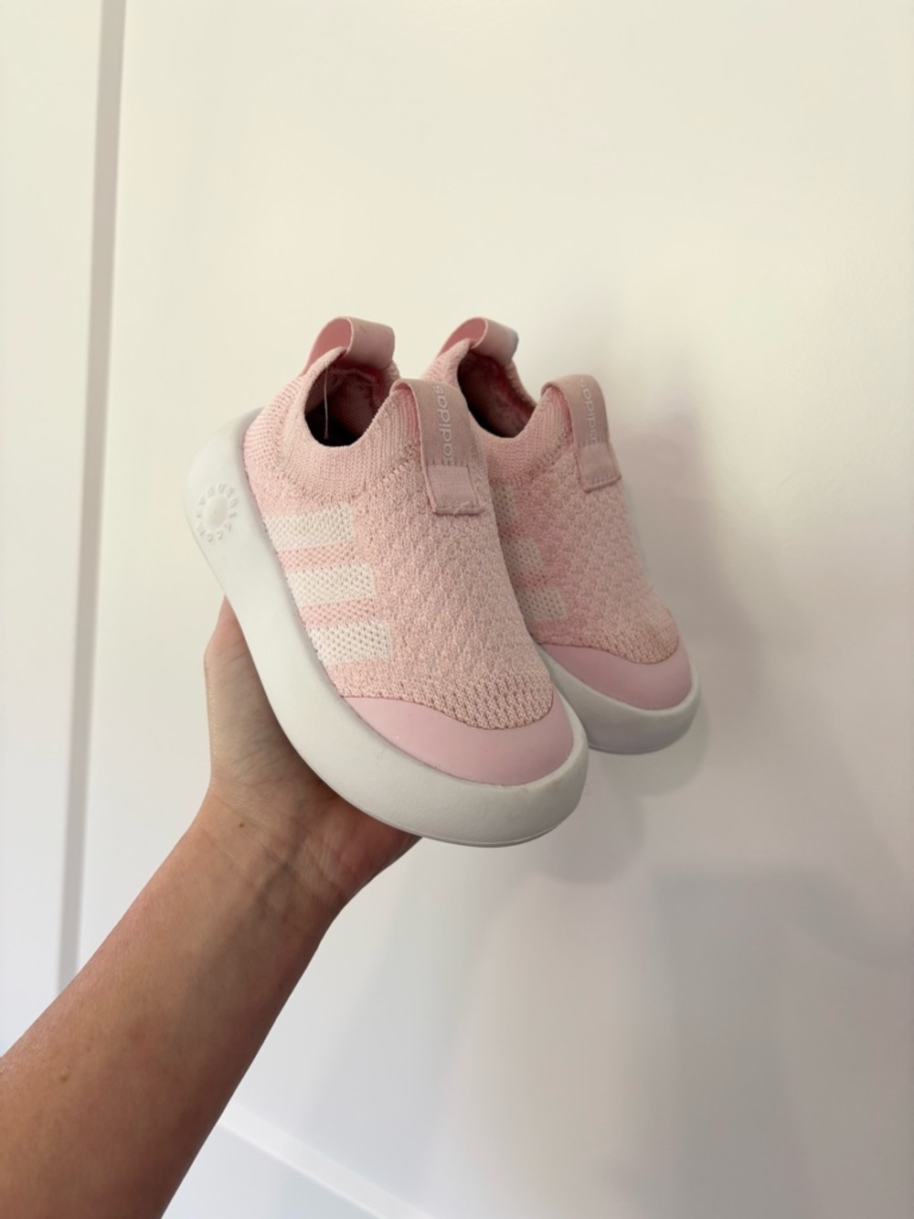 Adidas BubbleComfy Slip On Sneakers in Light Pink Size 6K